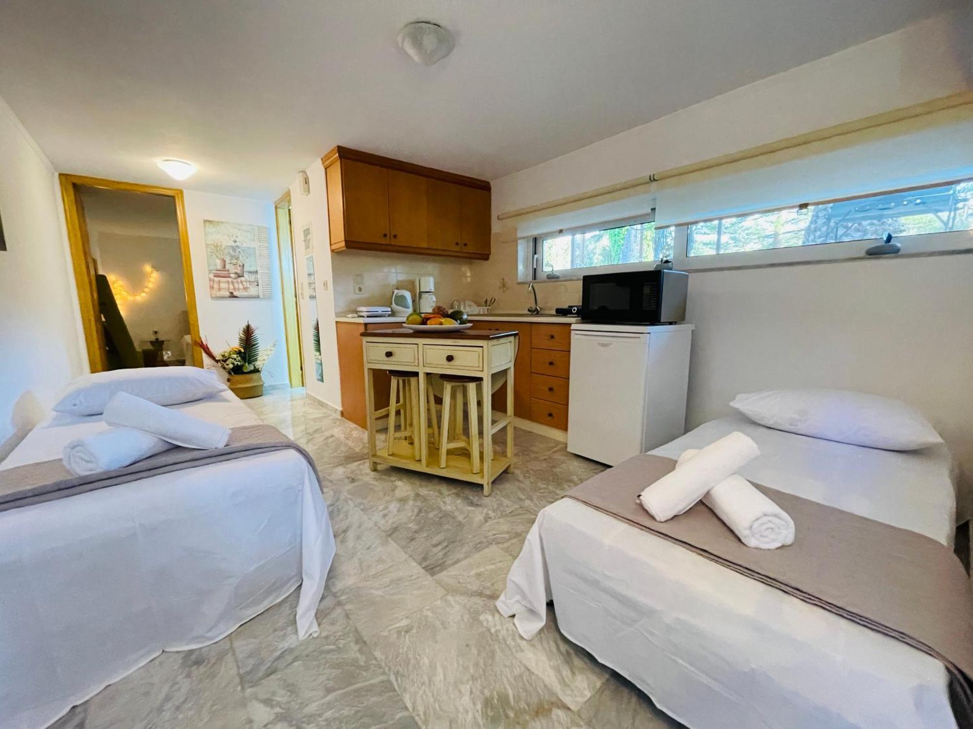 Erotospilia Porto Rafti Near The Athens Airport Apartment Екстериор снимка